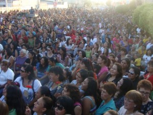 Destaca participacion de Karina Garcia en evento masivo