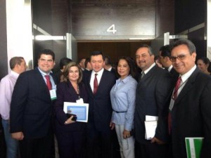KARINA GARCIA CON OSORIO CHONG 3