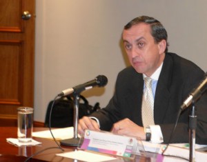 10-Feb-10_J-ManuelGomezRobledoVerduzco