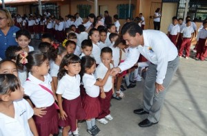 lunes civico y griega (4)