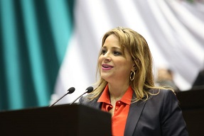 flor ayala pf2014