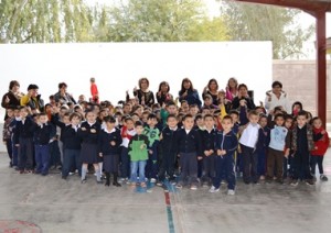 KARINA GARCIA APOYA A JARDIN DE NIÑOS MUNDO FELIZ 2