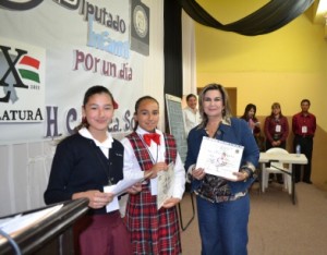 karina garcia diputadas infantiles 2014